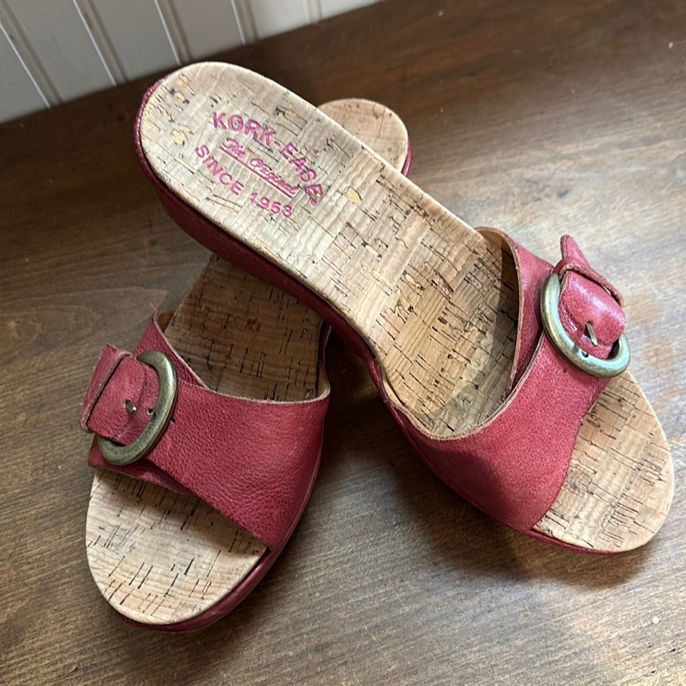 Sandals/Slides, pink, size 9M, worn once.  Kork-Ease is the brand.